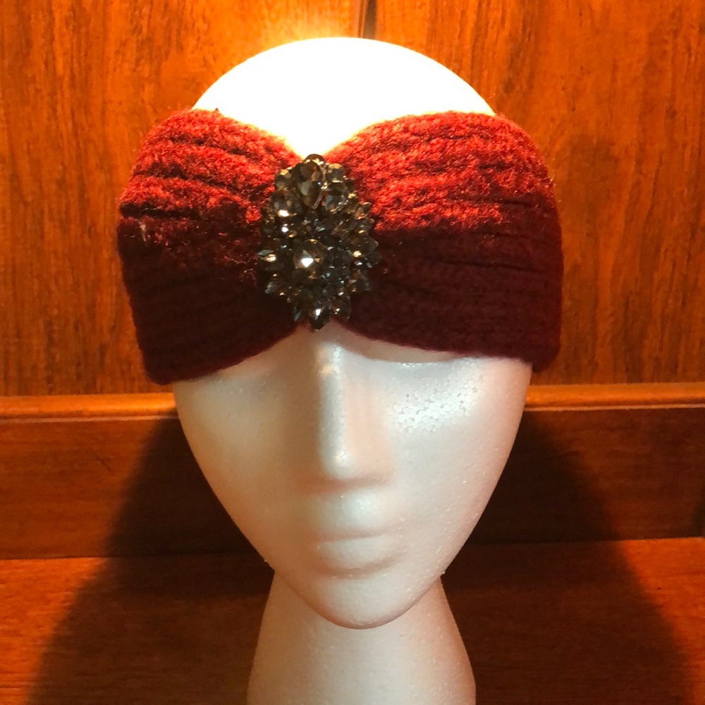 Women fashion winter warm jewels stretch turban.